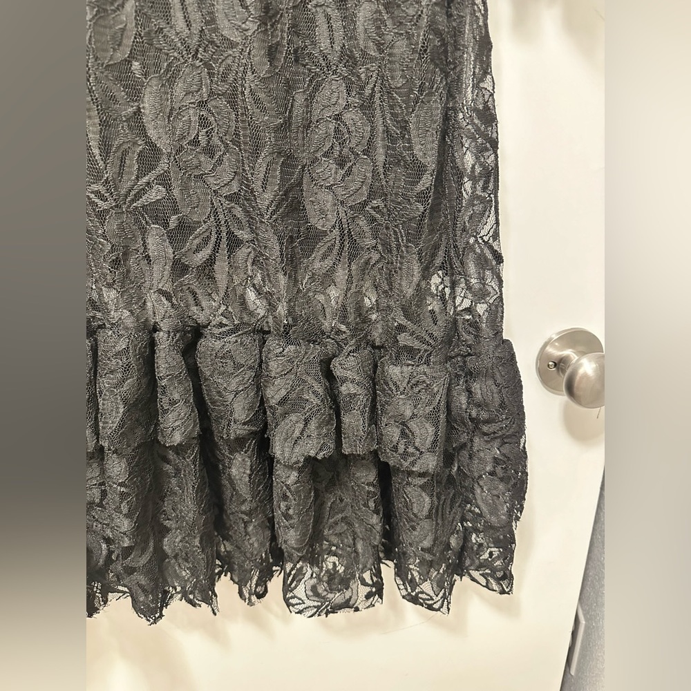 Black Lace Dress - Picture 3 of 3